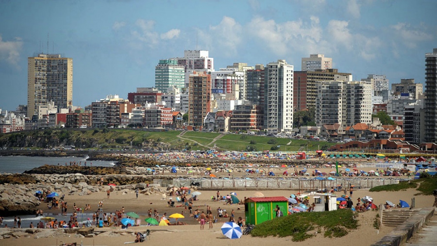 La inyeccin del Estado en el Previaje se traduce en una dinamizacin inmediata de las economas locales gracias al turismo Foto Nacho Corbaln 