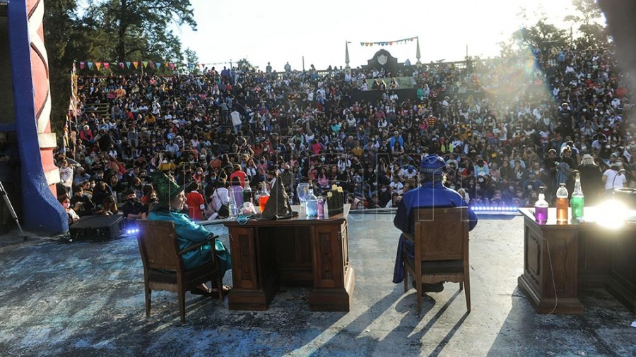 La Harry Potter Book Night se realiza desde hace 8 aos en bibliotecas libreras y escuelas de todo el mundo Foto Eva Cabrera