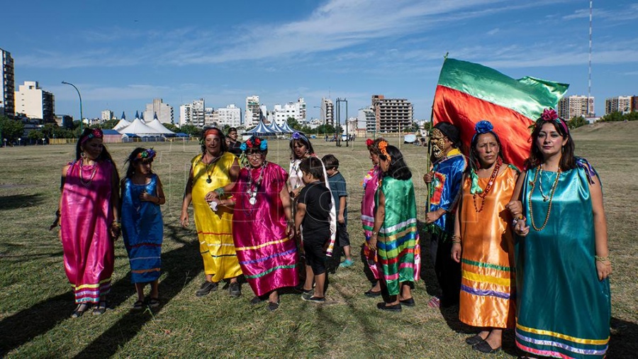 Este ao participaron unas 34 comunidades guaranes de la provincia de Buenos Aires Foto Pepe Mateos