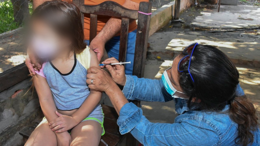Hubo una buena predisposicin de los vecinos con los equipos de vacunacin Foto Prensa Gobernacin