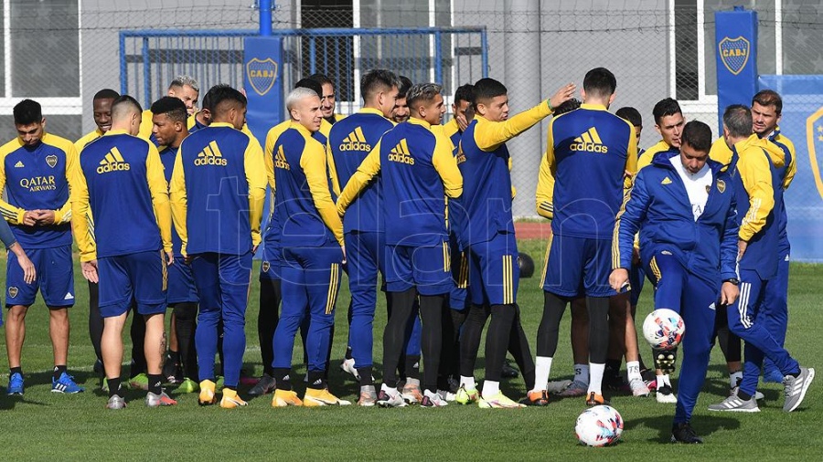 El entrenamiento de Boca se vio demorado por una discusin entre el DT y Agustn Almendra Foto Archivo Tlam