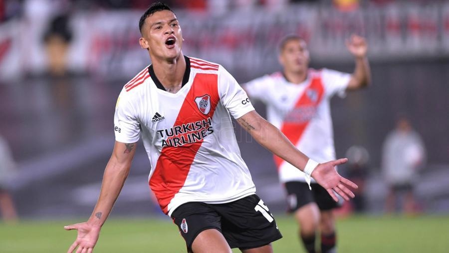 Marcelo Herrera grita su gol que redonde el marcador foto Julin lvarez 