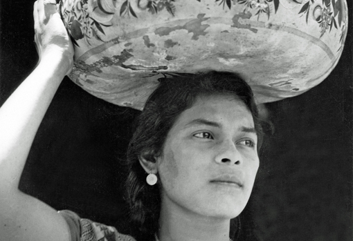 Tina Modotti. &#039;Mujer con Jicara en la cabeza&#039;, 1929, Juchitán, Oaxaca, México. Detalle
