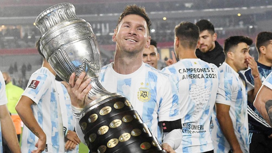 Messi lder de la Scaloneta que se prepara para el duelo ante Italia en Wembley Foto Archivo