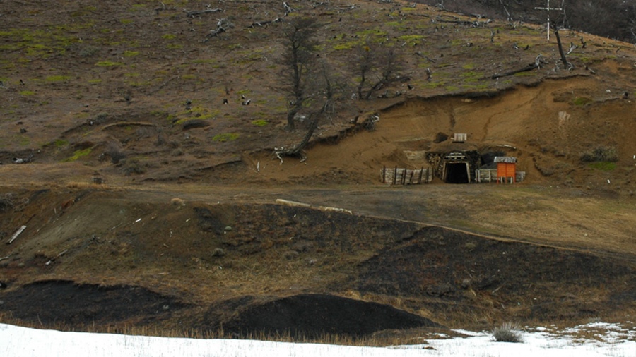 Antigua mina en Ro Turbio donde actualmente funciona el centro de esqu Vadeln Foto WelcomeArgentina