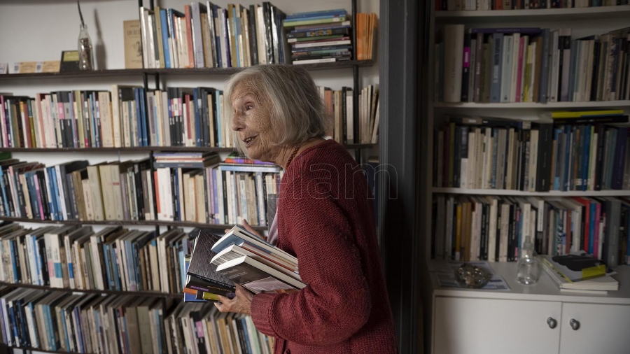 Beatriz Sarlo asegura que los dos grandes escritores en la historia argentina son Sarmiento y Borges