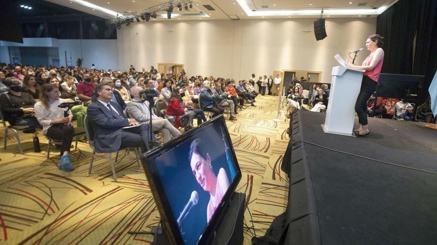 Como dijo algn colega suyo en Chaco es ya una escritora universal que se lleva el reconocimiento de haber revitalizado la meca literaria de nuestro pas y de la regin Foto Pablo Caprarulo