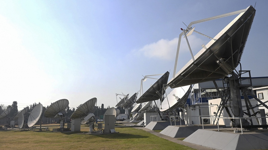 Las antenas gigantes instaladas en la estacin terrena en Benavidez Provincia de Buenos Aires Foto Leonardo Vaca