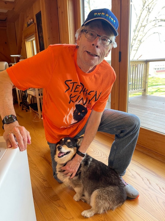 Stephen King con Molly Foto Twitter