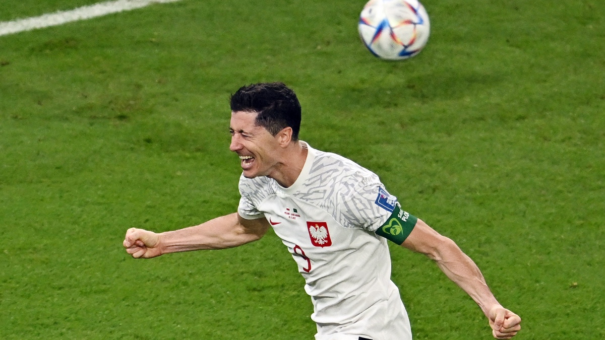 Lewandowski registra 604 goles en 831 partidos un promedio de 072 por juego Foto AFP