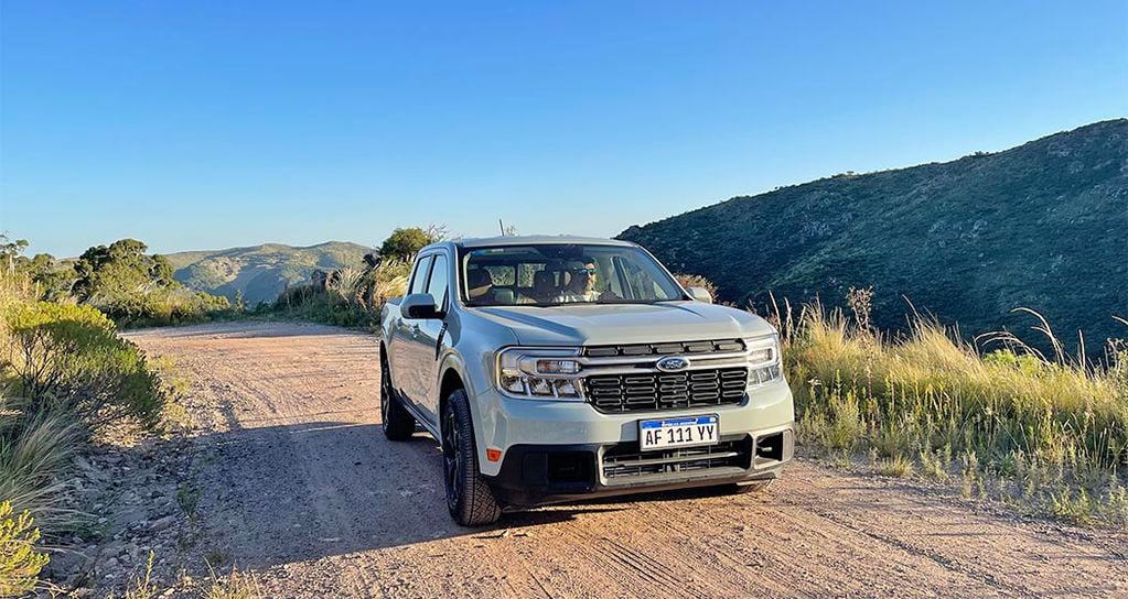 La pick-up compacta de Ford se ofrece en versiones 4x2 y 4x4 integral.